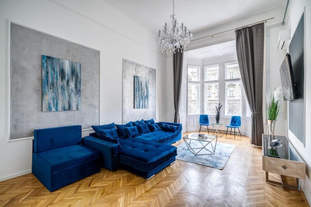布达佩斯Andrassy Grandeur With Indoor Parking公寓 外观 照片