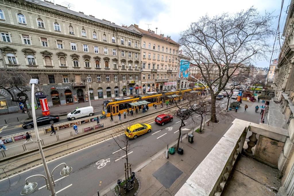 布达佩斯Andrassy Grandeur With Indoor Parking公寓 外观 照片